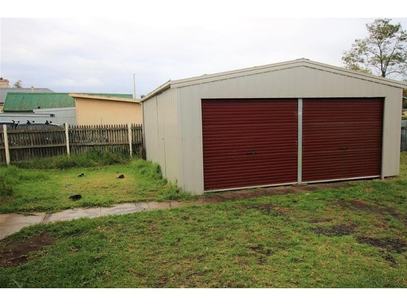 9 McKinnon Street, Terang VIC 3264