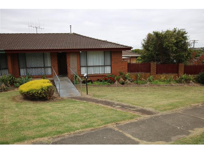 1/1 Kingfisher Grove, Warrnambool VIC 3280