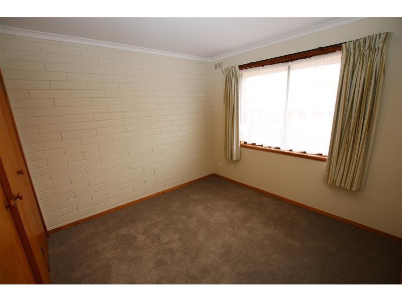 1/1 Kingfisher Grove, Warrnambool VIC 3280