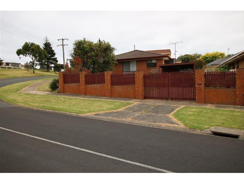 1/1 Kingfisher Grove, Warrnambool VIC 3280