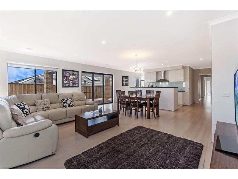 50 Sommerville Boulevard, Warrnambool VIC 3280