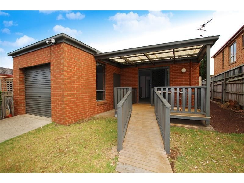 2 Halladale  Place, Warrnambool VIC 3280