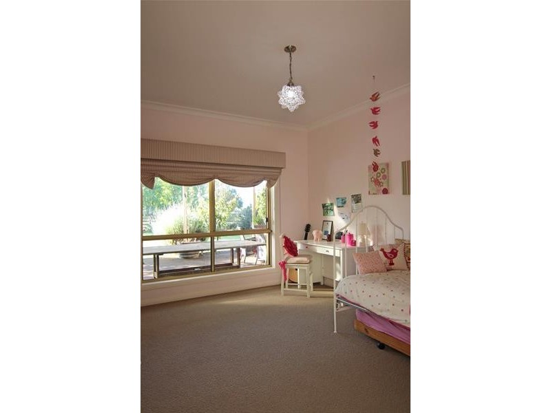 109 Staywood Road, Wangoom VIC 3279