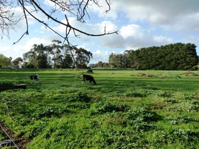 1748 Hopkins Highway, Purnim VIC 3278