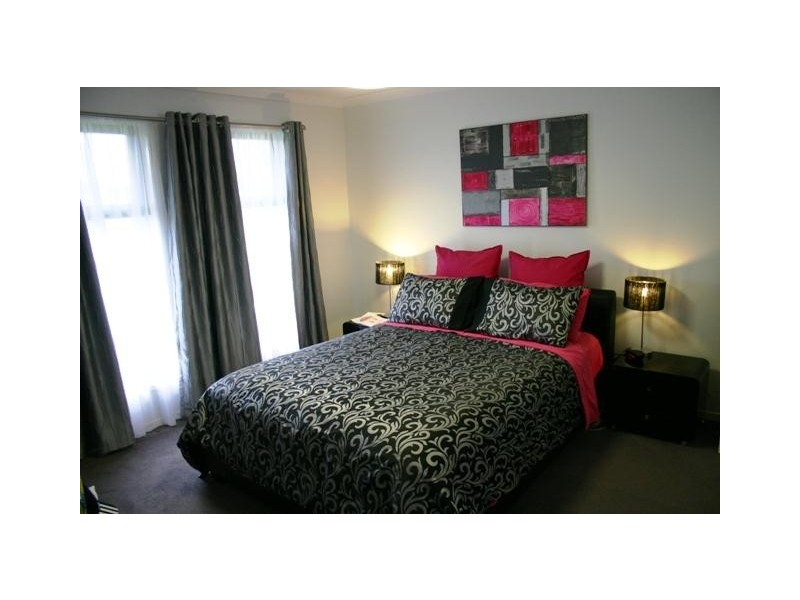 98 Kerr Street, Mortlake VIC 3272