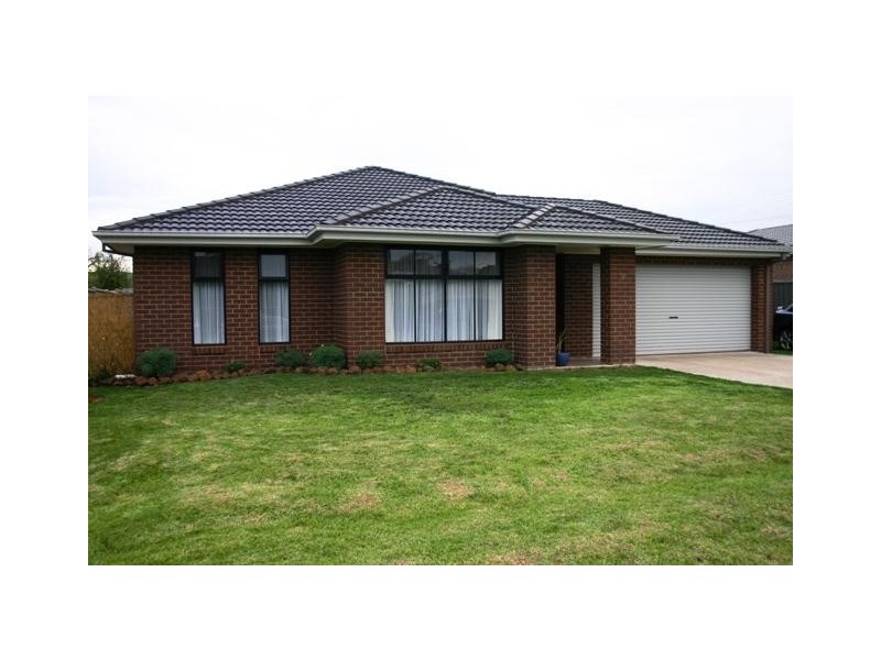 98 Kerr Street, Mortlake VIC 3272