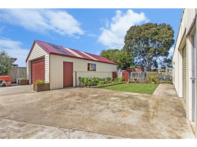 13 Irvings Lane, Koroit VIC 3282