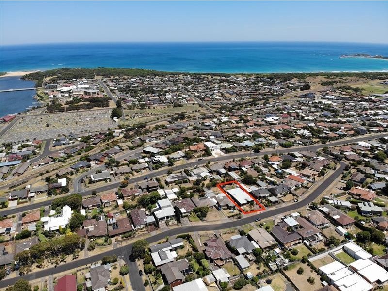 37 Thompson  Street, Warrnambool VIC 3280