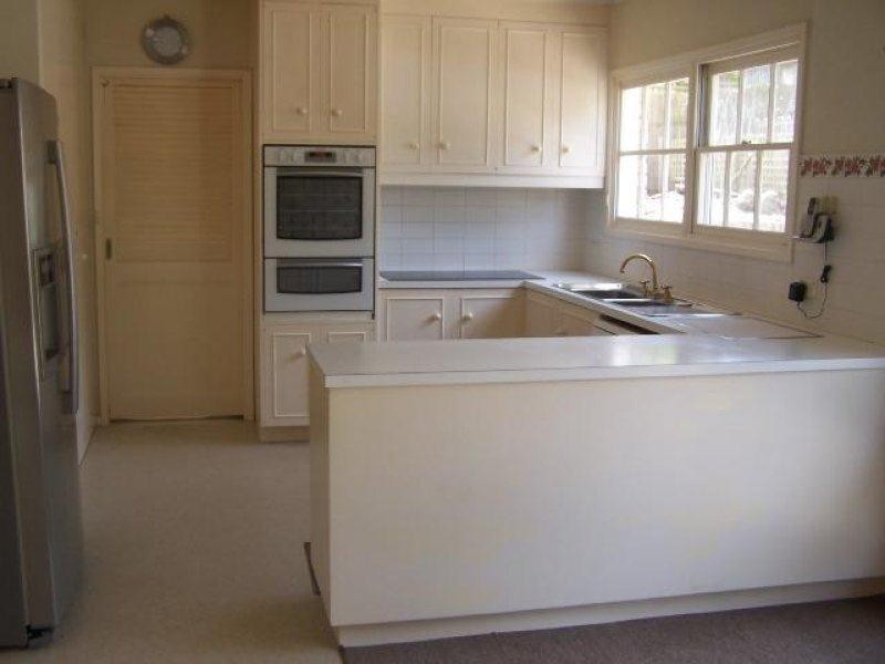 8 Ponting Drive, Warrnambool VIC 3280