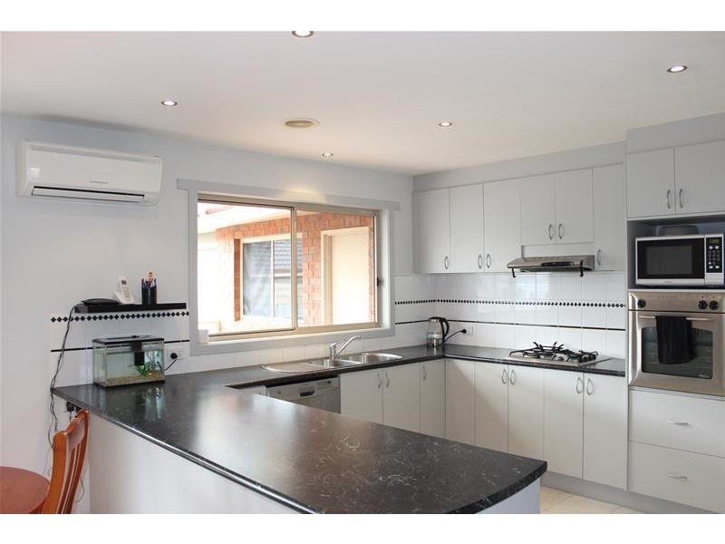 2 Renoir Drive, Warrnambool VIC 3280