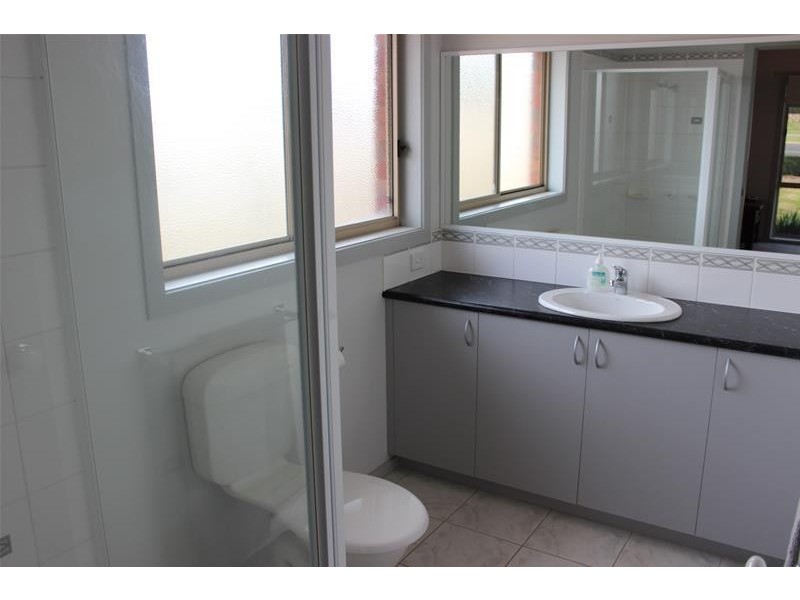 2 Renoir Drive, Warrnambool VIC 3280