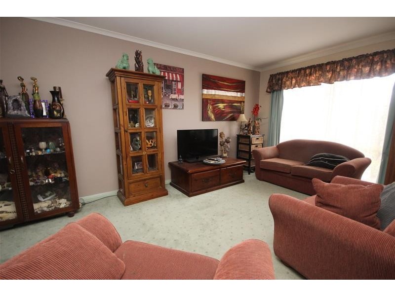 15 Edward Street, Cobden VIC 3266