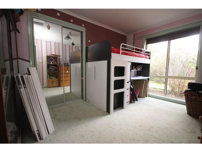 15 Edward Street, Cobden VIC 3266