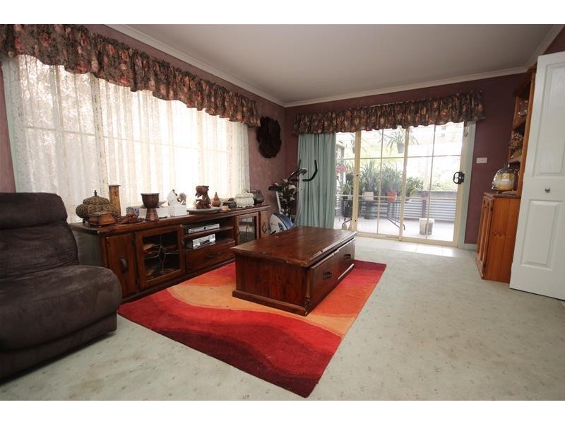 15 Edward Street, Cobden VIC 3266