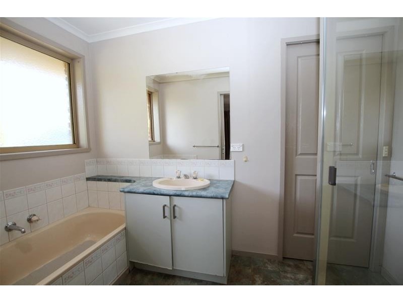 1/125 Mortlake Road, Warrnambool VIC 3280