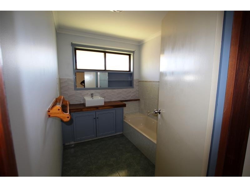 312 Raglan Parade, Warrnambool VIC 3280