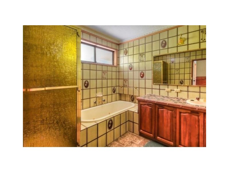 111 Princes Highway, Port Fairy VIC 3284