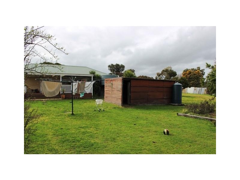 7 Kerr Street, Mortlake VIC 3272