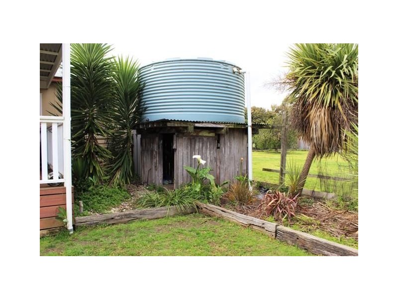 7 Kerr Street, Mortlake VIC 3272