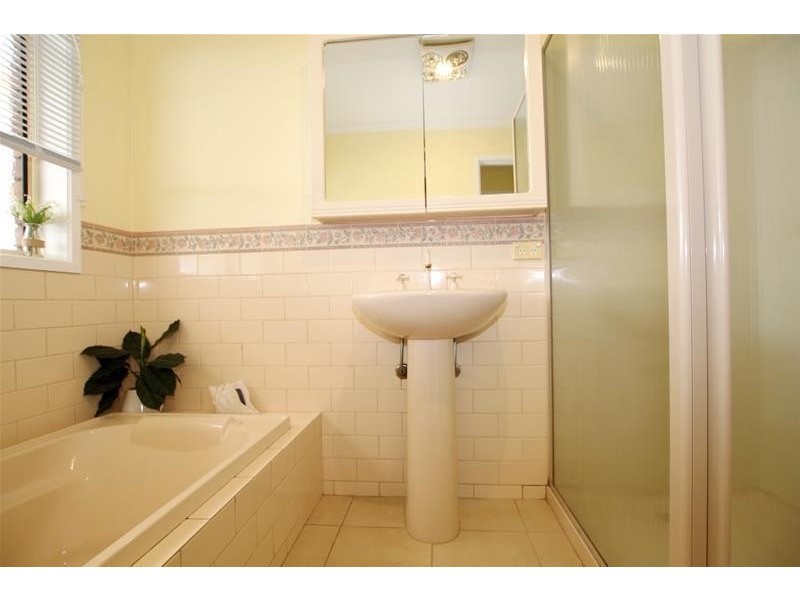 2 Collina Street, Warrnambool VIC 3280