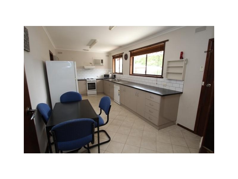 16/762-764 Raglan Parade, Warrnambool VIC 3280