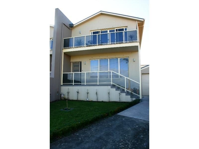 2/16 Shirley Grove, Warrnambool VIC 3280