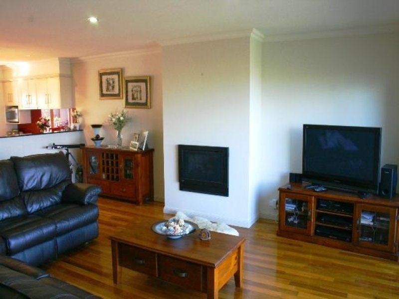 2/16 Shirley Grove, Warrnambool VIC 3280