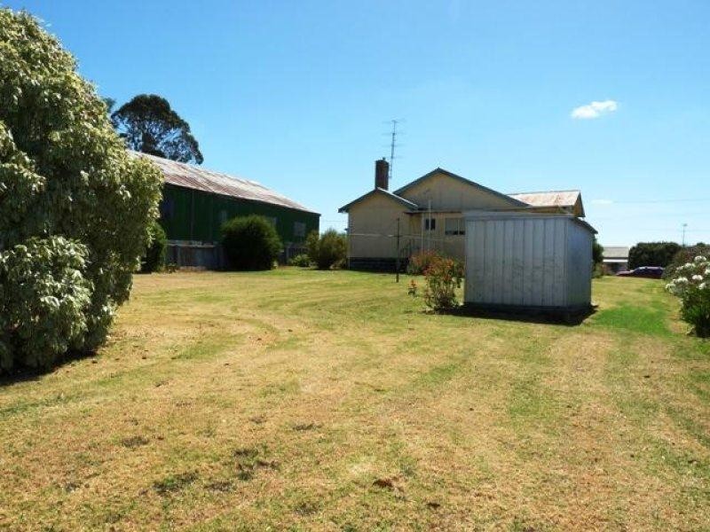 15 Smith Street, Cobden VIC 3266