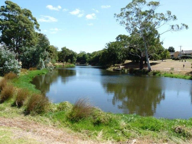 15 Smith Street, Cobden VIC 3266