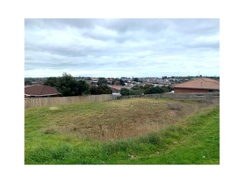 42 Laverock Road, Warrnambool VIC 3280
