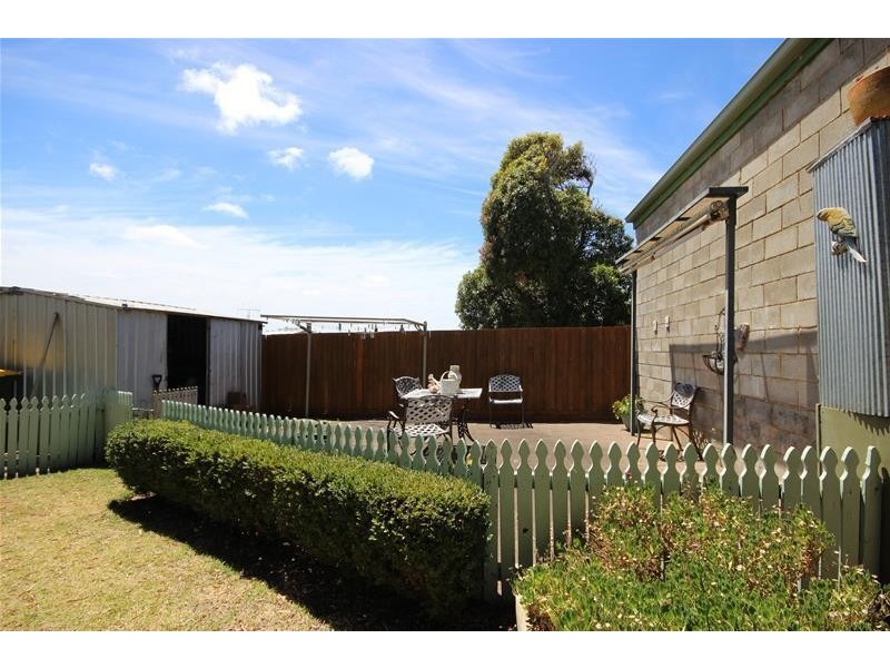 39 Thompson Street, Warrnambool VIC 3280