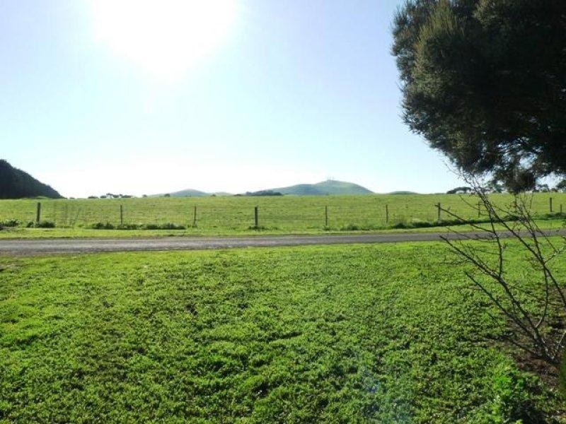 2 Waggs Lane, Mortlake VIC 3272