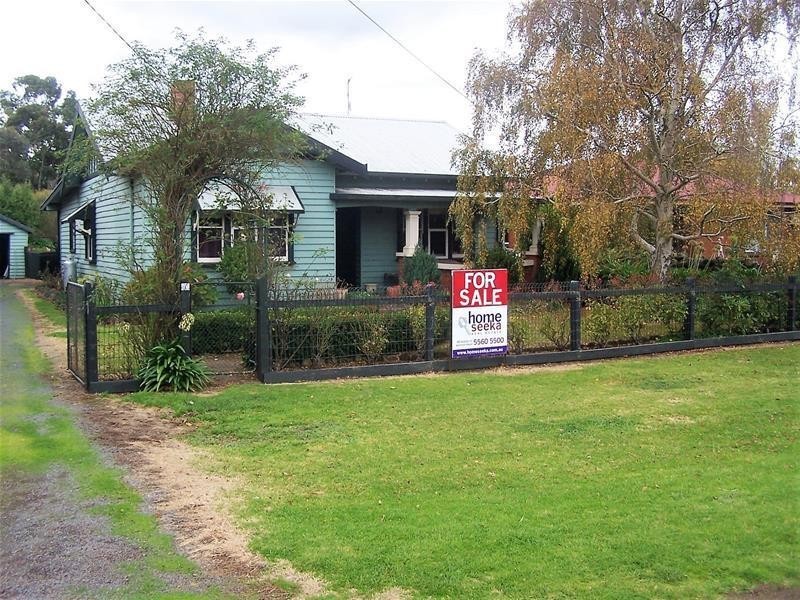 41 Mackinnons Bridge Road, Noorat VIC 3265