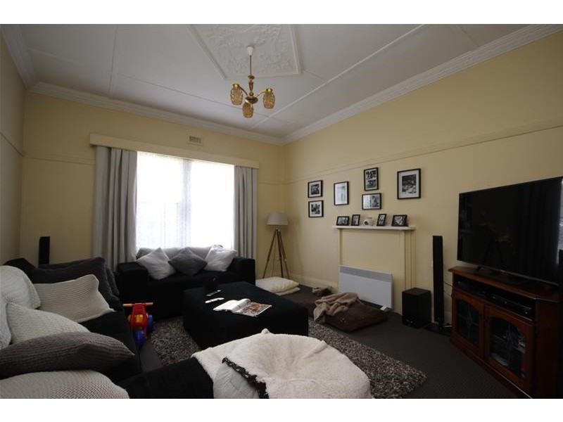 25 Burke Street, Mortlake VIC 3272