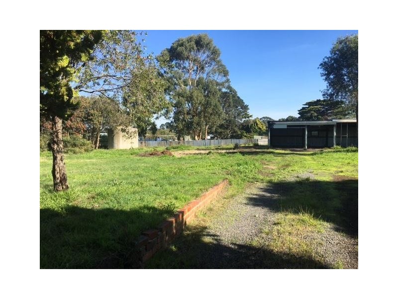 11 Brown Street, Caramut VIC 3274