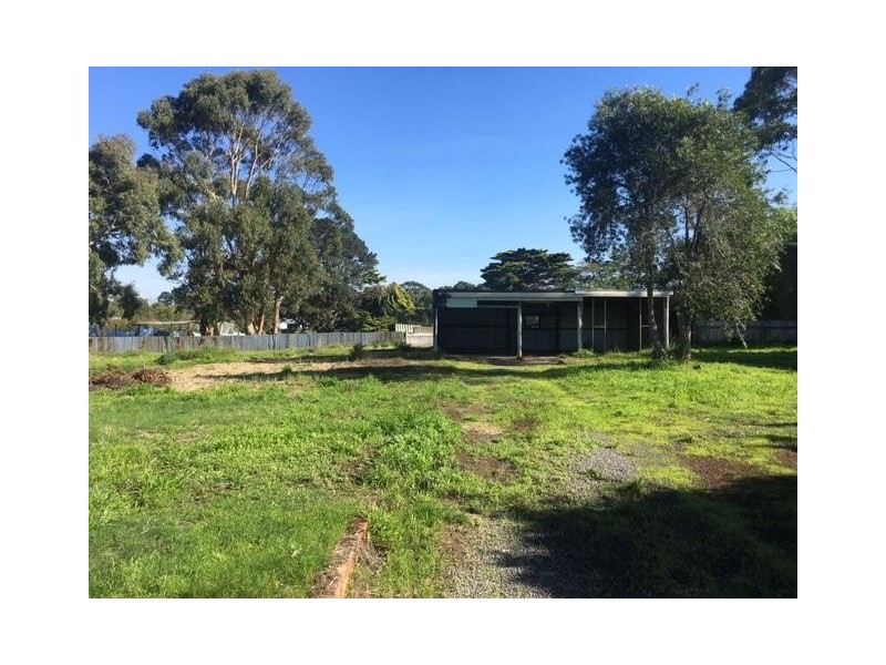 11 Brown Street, Caramut VIC 3274