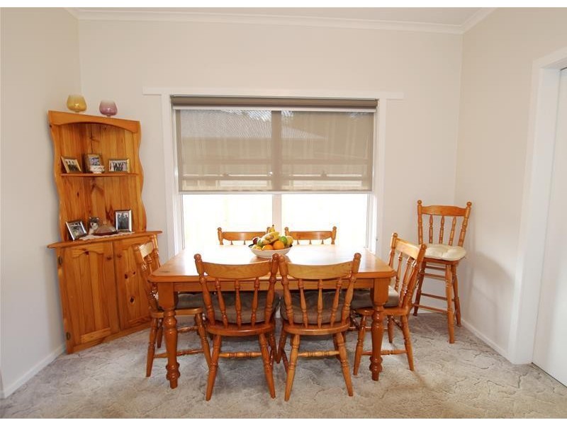 17 Ziegler Parade, Allansford VIC 3277