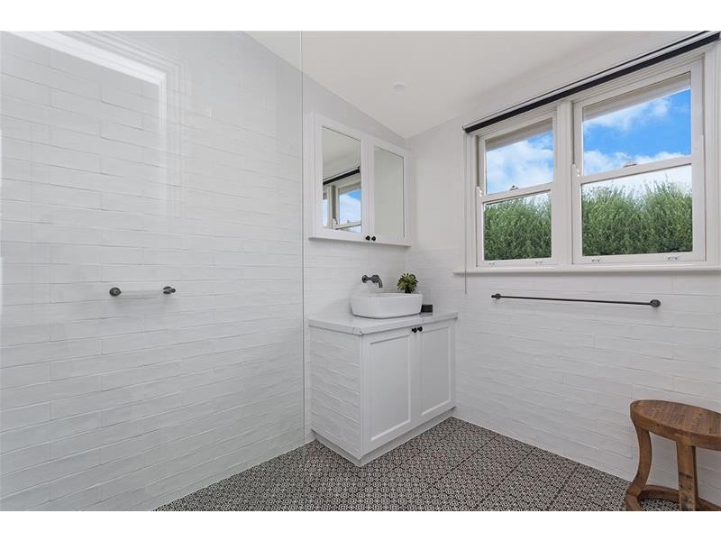 17 Jamieson Street, Warrnambool VIC 3280