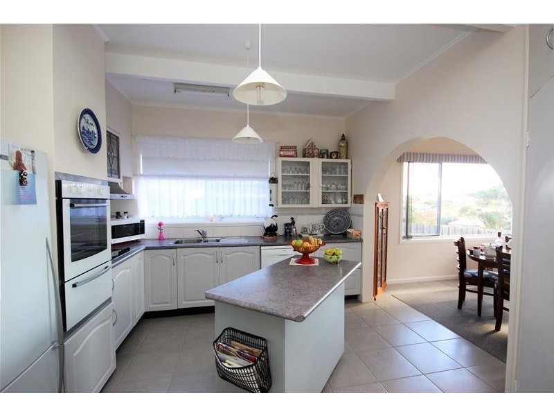28 Belmore Road, Warrnambool VIC 3280