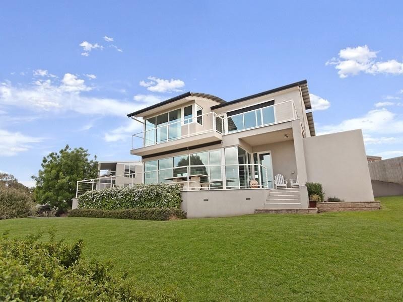 8 Laguna Court, Portland VIC 3305