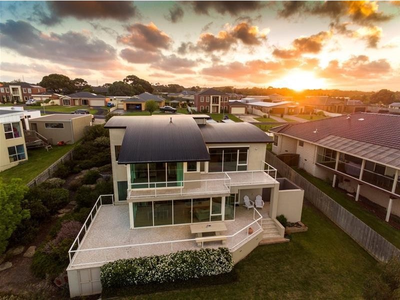 8 Laguna Court, Portland VIC 3305