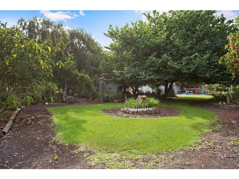 17 Beaver Street, Winslow VIC 3281