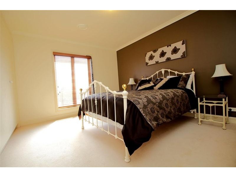 46 Mickle Crescent, Warrnambool VIC 3280