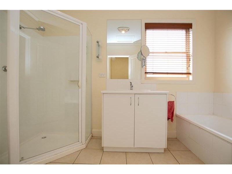 46 Mickle Crescent, Warrnambool VIC 3280