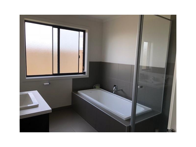 57 Vickers Drive, Warrnambool VIC 3280