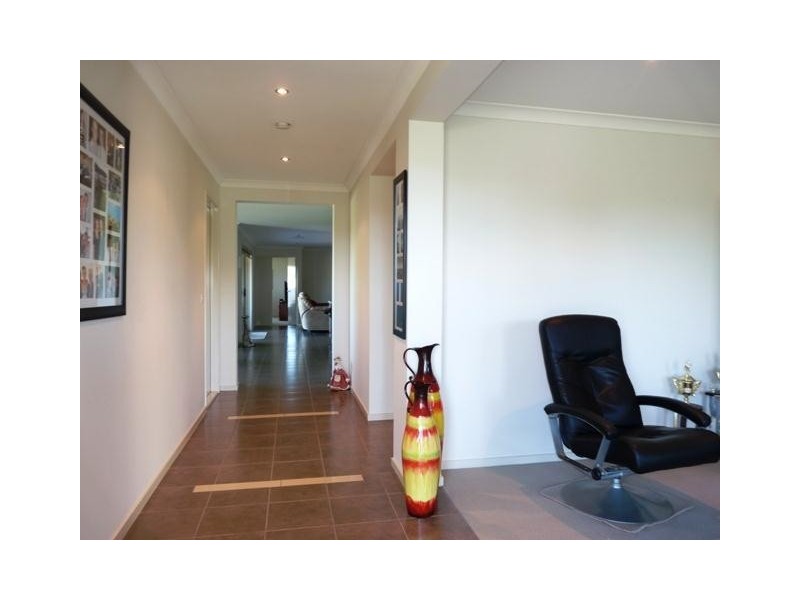 13 Smith Street, Cobden VIC 3266