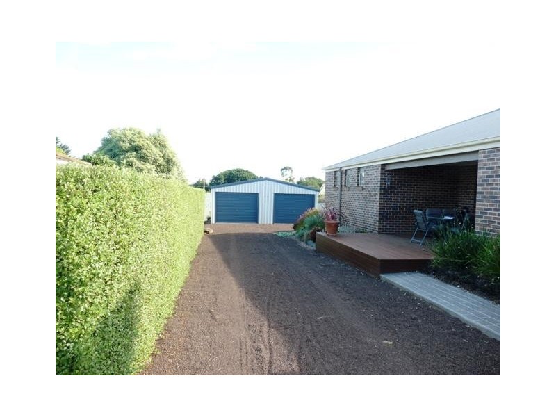 13 Smith Street, Cobden VIC 3266