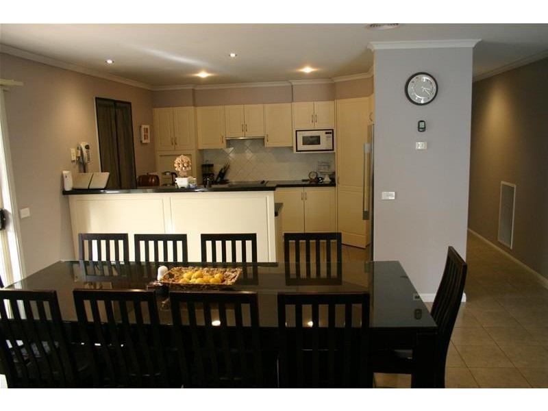 2 Grevillia Court, Warrnambool VIC 3280