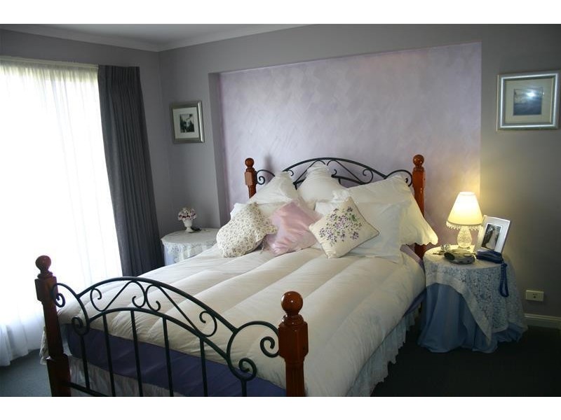 2 Grevillia Court, Warrnambool VIC 3280