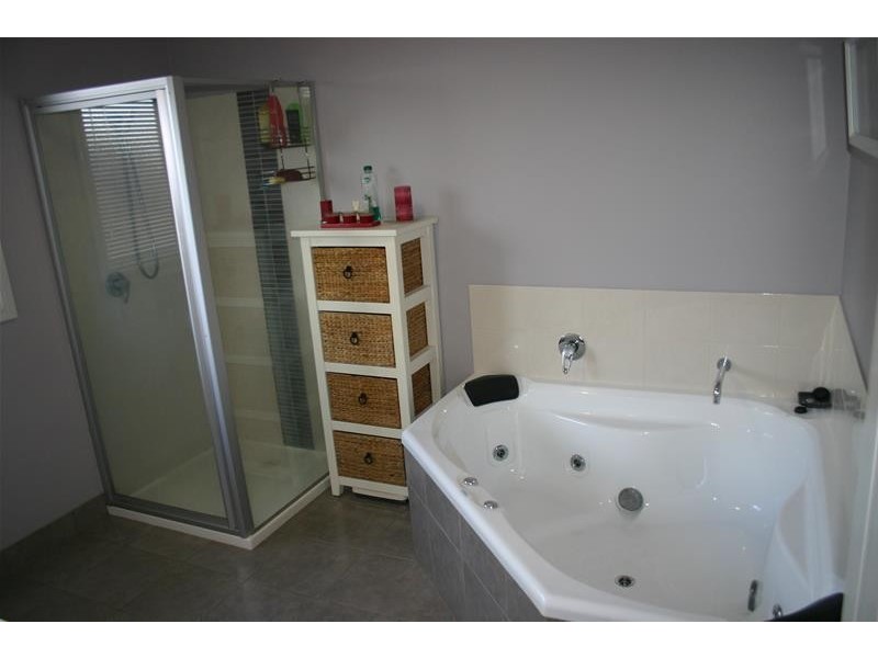 2 Grevillia Court, Warrnambool VIC 3280